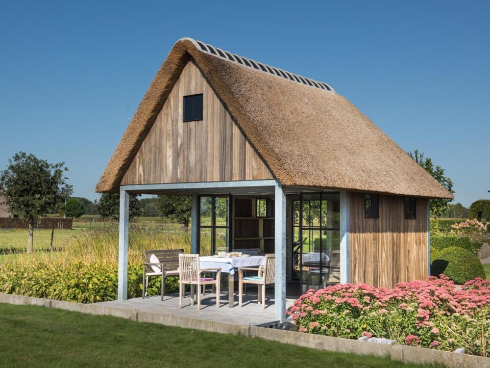 Bed and Breakfast De Moeraseik Zele Exterior foto