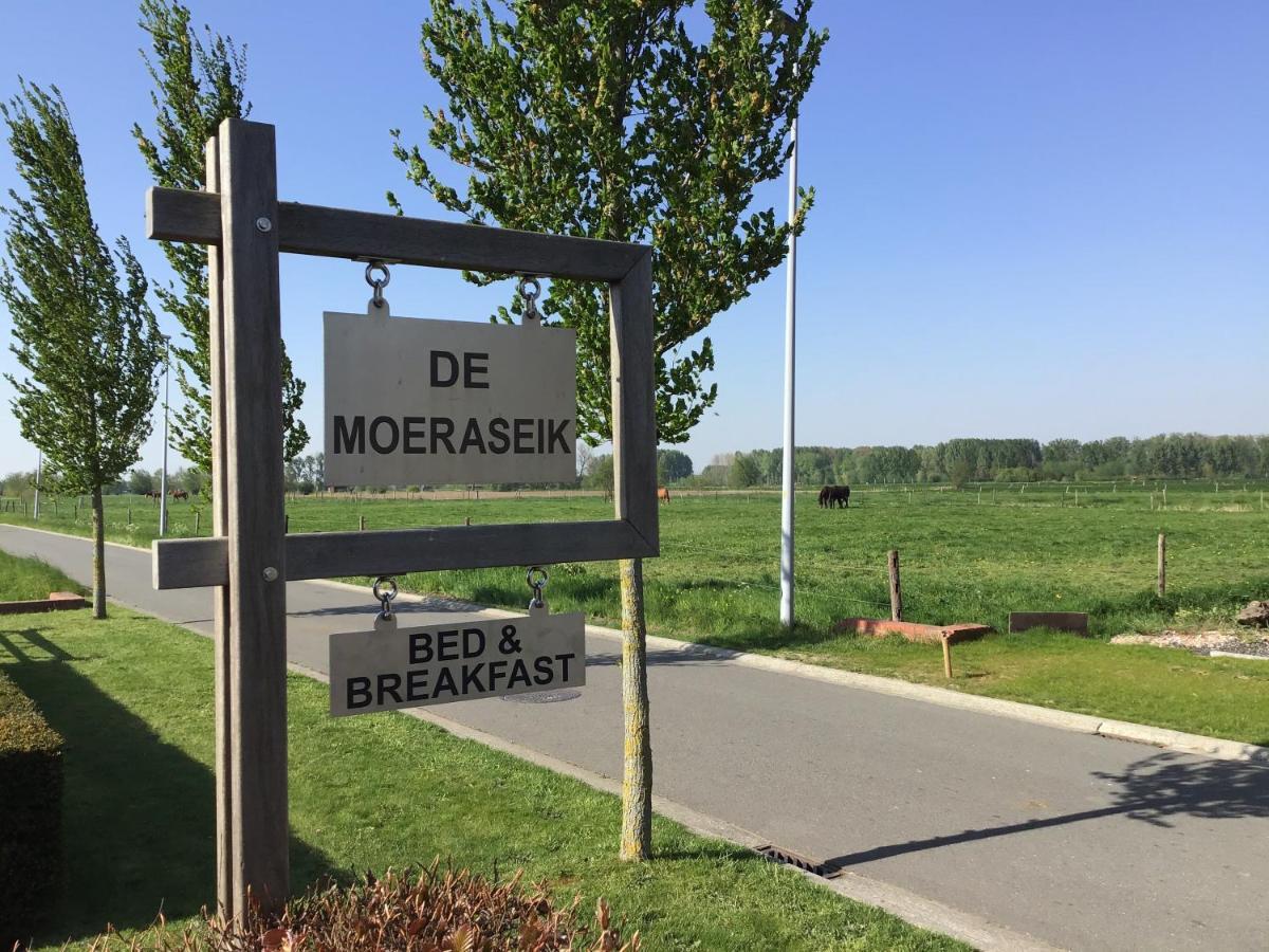 Bed and Breakfast De Moeraseik Zele Exterior foto